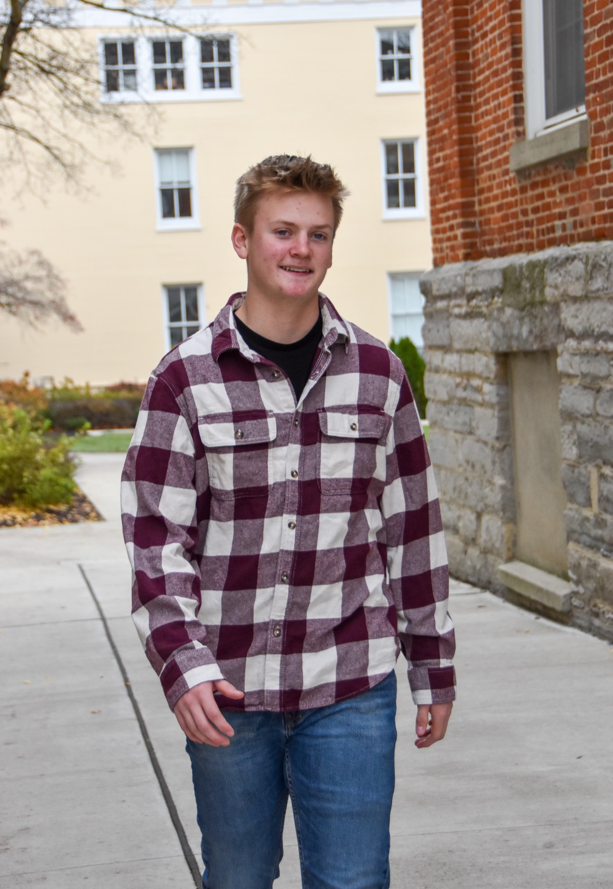 Professional senior portrait session by Photos by B4